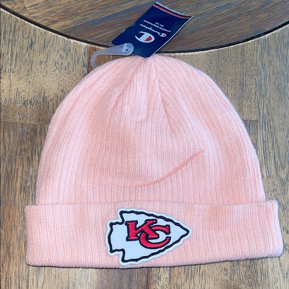 Champion‎ Pink Kansas City Chiefs Embroidered Arrowhead Beanie Hat OS NWT